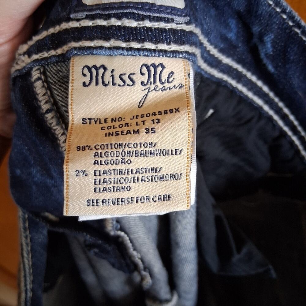 Miss Me Embellished Stud Cross Bootcut Jeans Size 31 - Picture 7 of 8